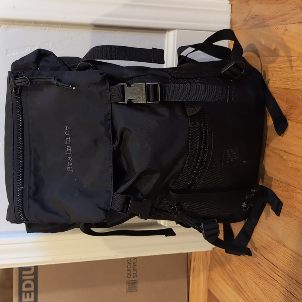 Topo Designs Rover Pack - black